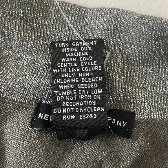 NWT New York & Company Silver Tank Top Size Small NWT - Picture 4 of 5